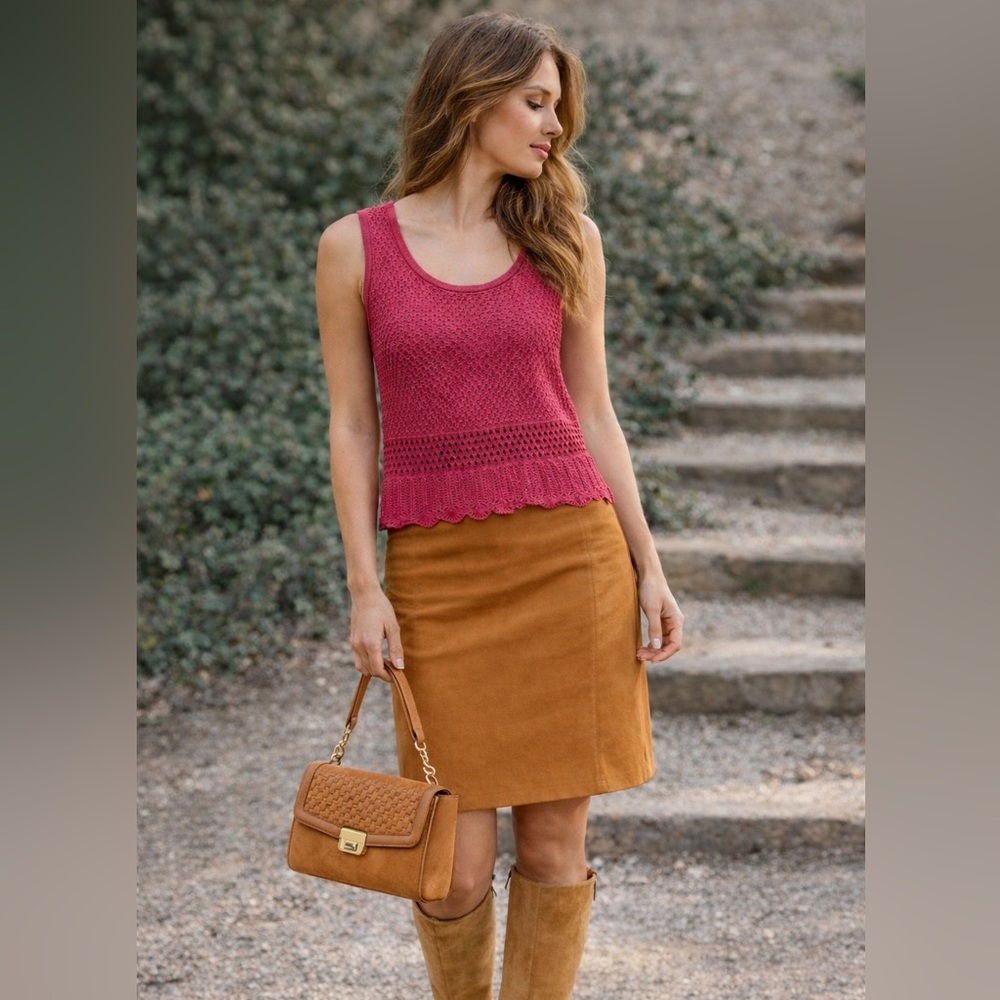 St John Sport Crochet Knit Textured Sleeveless Top Size Medium